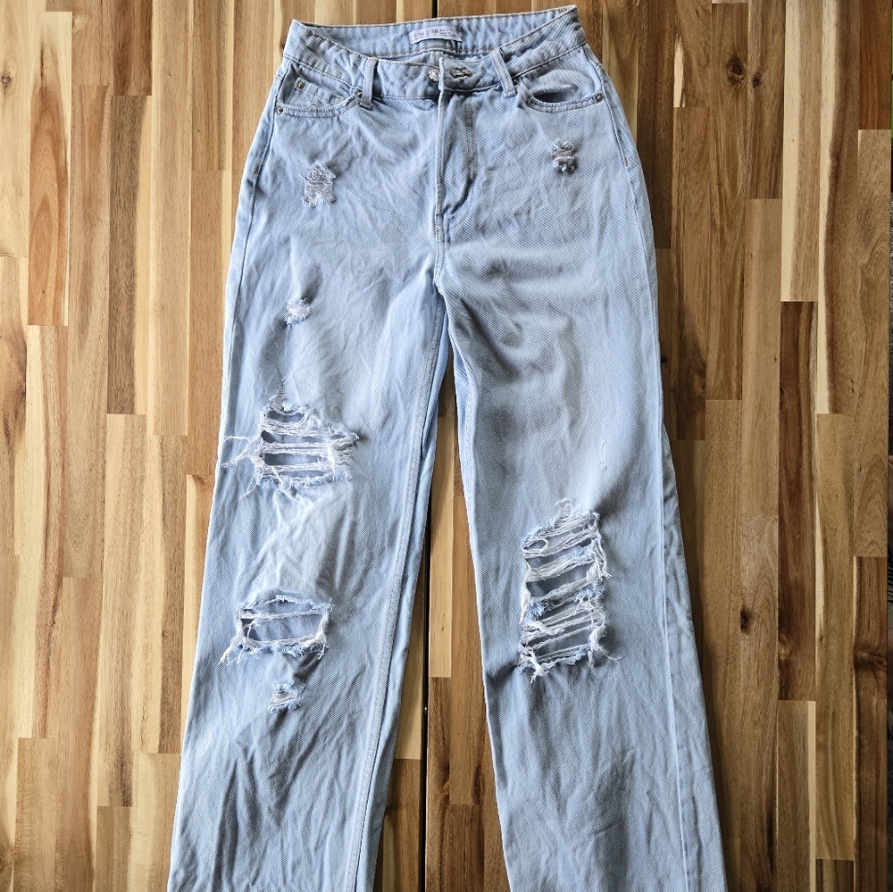 Denim & Co. Women's Ripped Wide Leg Light Blue Jeans Distressed Pockets Size 2